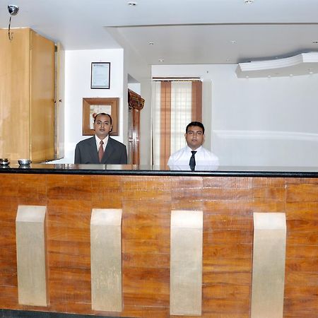 Hotel Rajsangam International 바다미 외부 사진