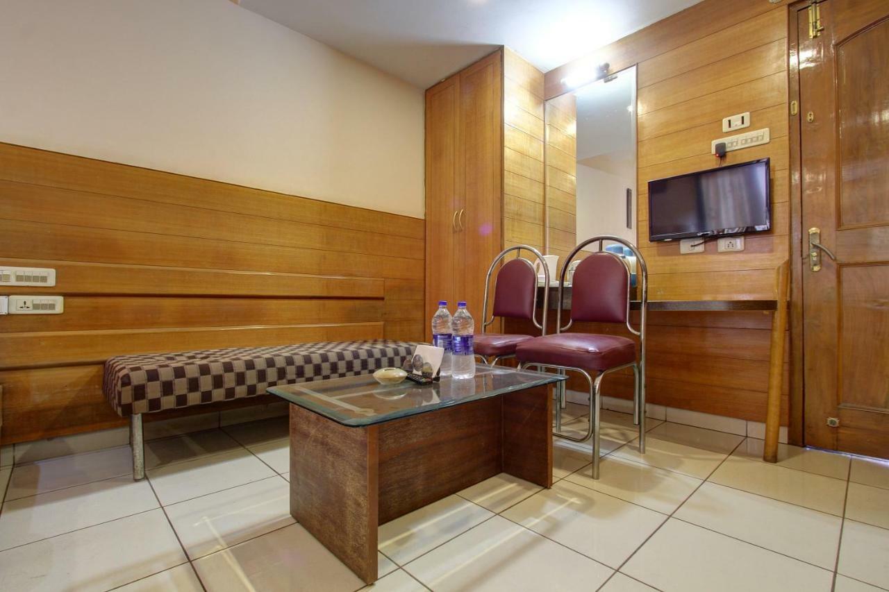Hotel Rajsangam International 바다미 외부 사진