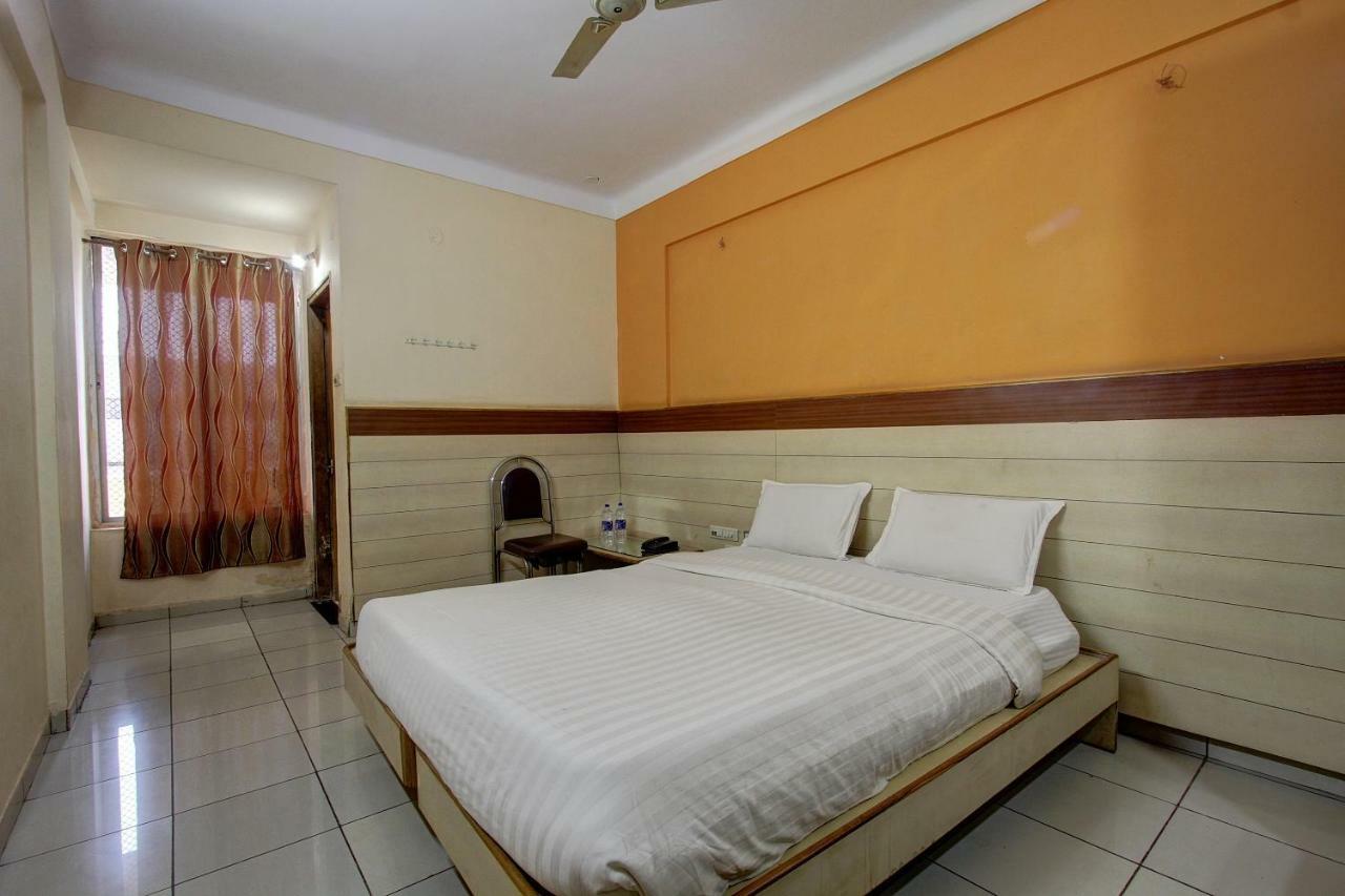 Hotel Rajsangam International 바다미 외부 사진