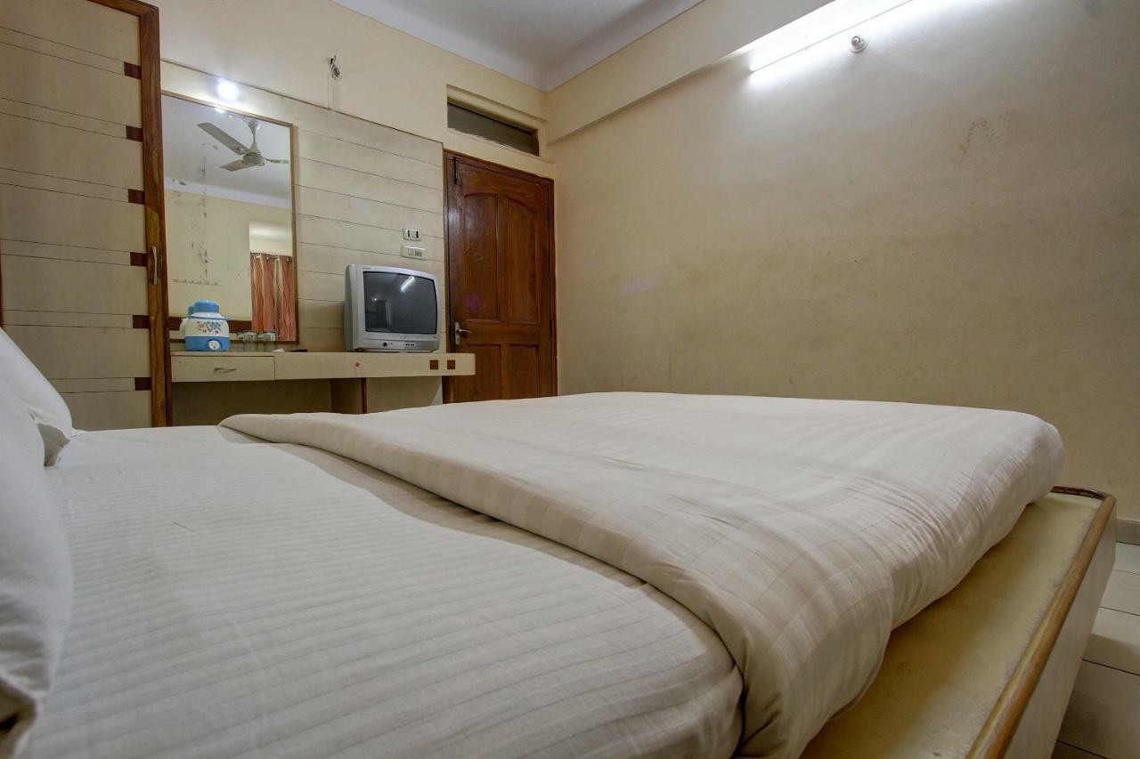 Hotel Rajsangam International 바다미 외부 사진